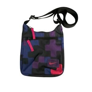 Nike Crossbody Sacoche Bag with Adjustable Strap - Multicolor Geometric Design